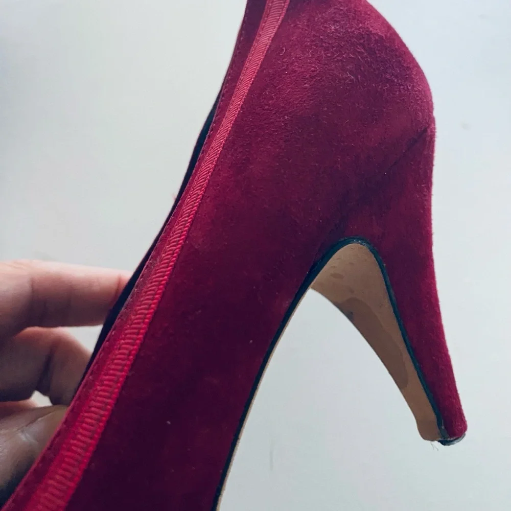 Adrienne Vittadini Red Suede Velvet Heels